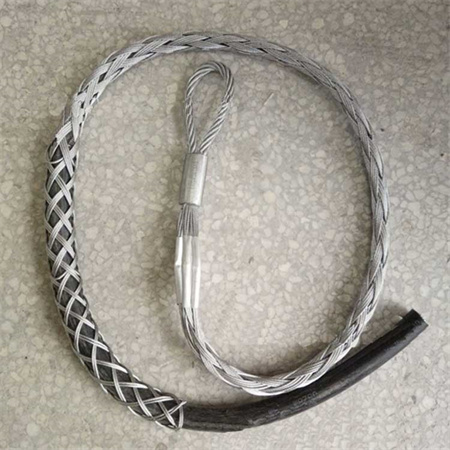 Cable pulling grips open at one end